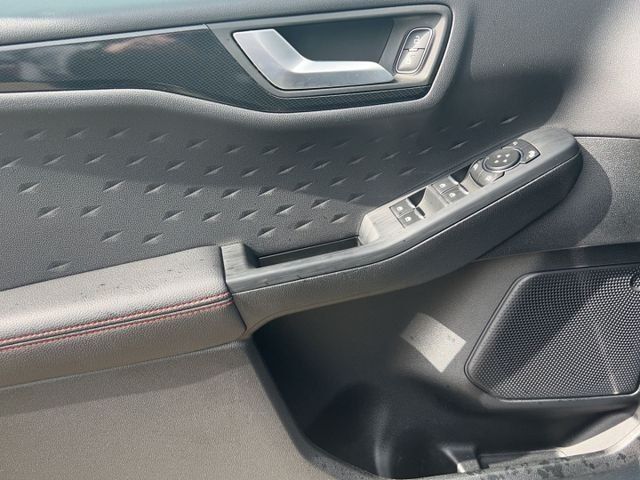 Fahrzeugabbildung Ford Kuga 2.5 Duratec PHEV ST-Line