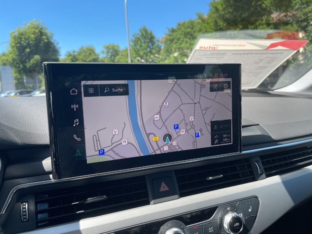 Fahrzeugabbildung Audi A4 Avant S line 35 TFSI S-tronic Stadt Tour Busi