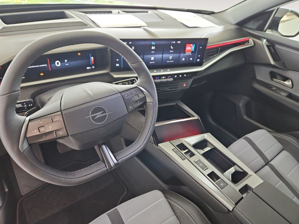 Fahrzeugabbildung Opel Grandland 1.2 DI Hybrid 48 V AT GS