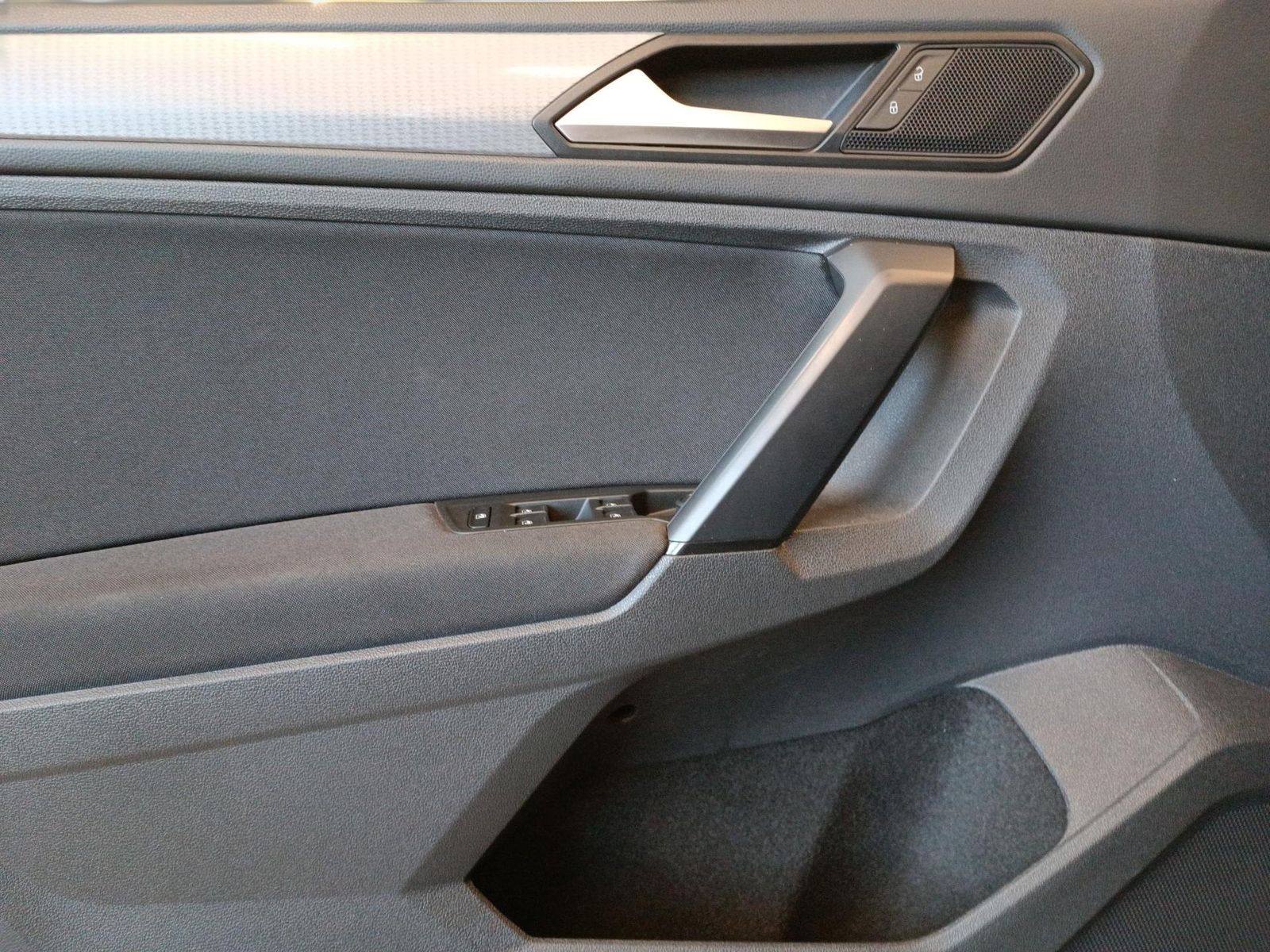 Volkswagen Tiguan - Bild 17