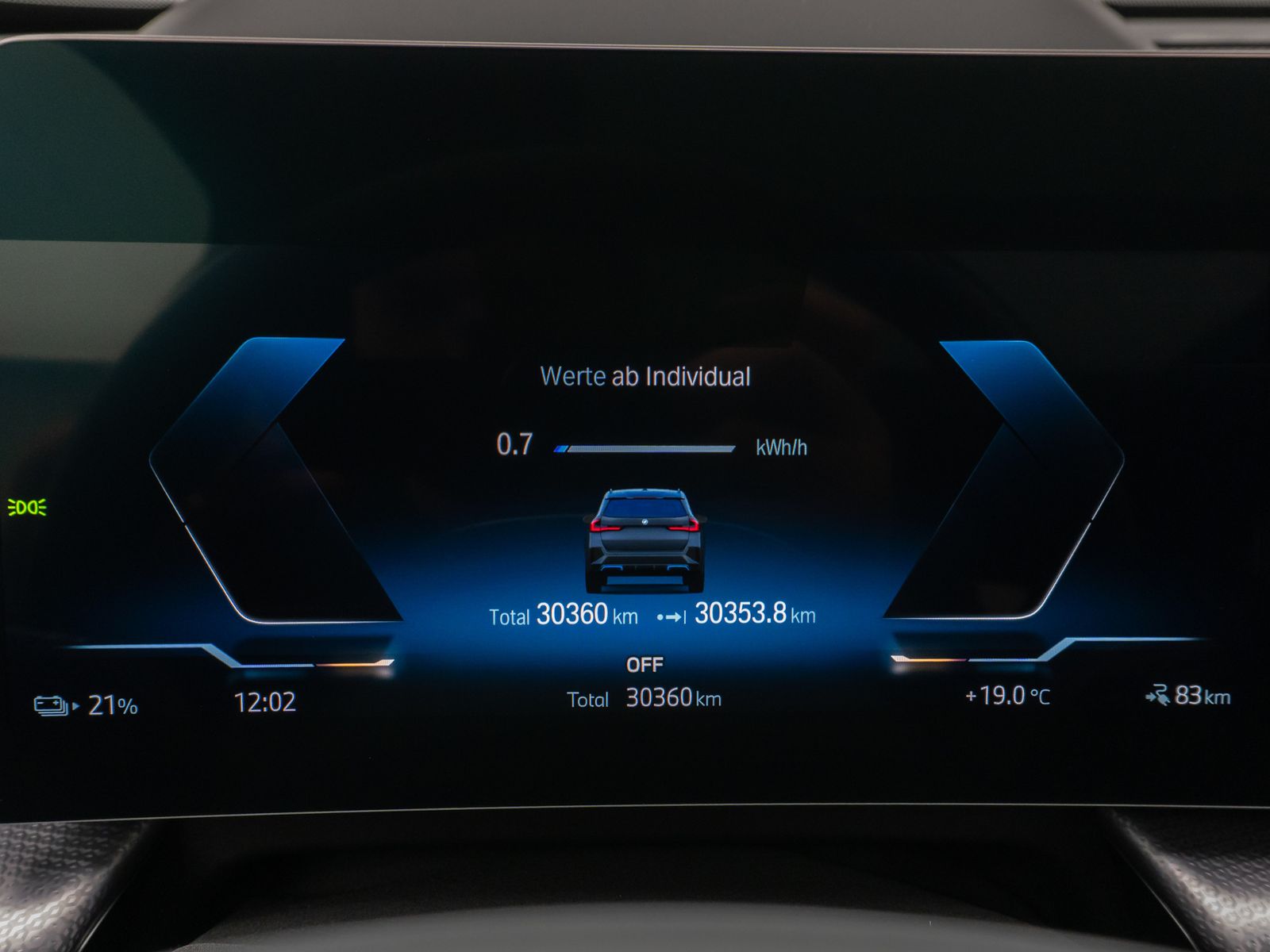 Fahrzeugabbildung BMW iX1 xD30 M Sport Panoram 360°HUD DAB AHK Komfort