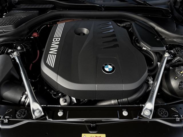Foto Nummer 14: BMW 550e xDrive