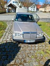 Mercedes-Benz Mercedes 230E. W124  Top Zustand - Mercedes-Benz 230: W124 230e