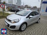 Kia Rio 1.2 Edition 7 KLIMA+ALLWETTER+MF-LENKRADBC - gebrauchte Kia Rio aus dem Jahr 2012