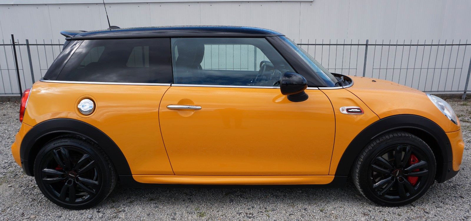 Fahrzeugabbildung MINI John Cooper Works LED,Navi,Harman&K,SH,PDC,SR+WR