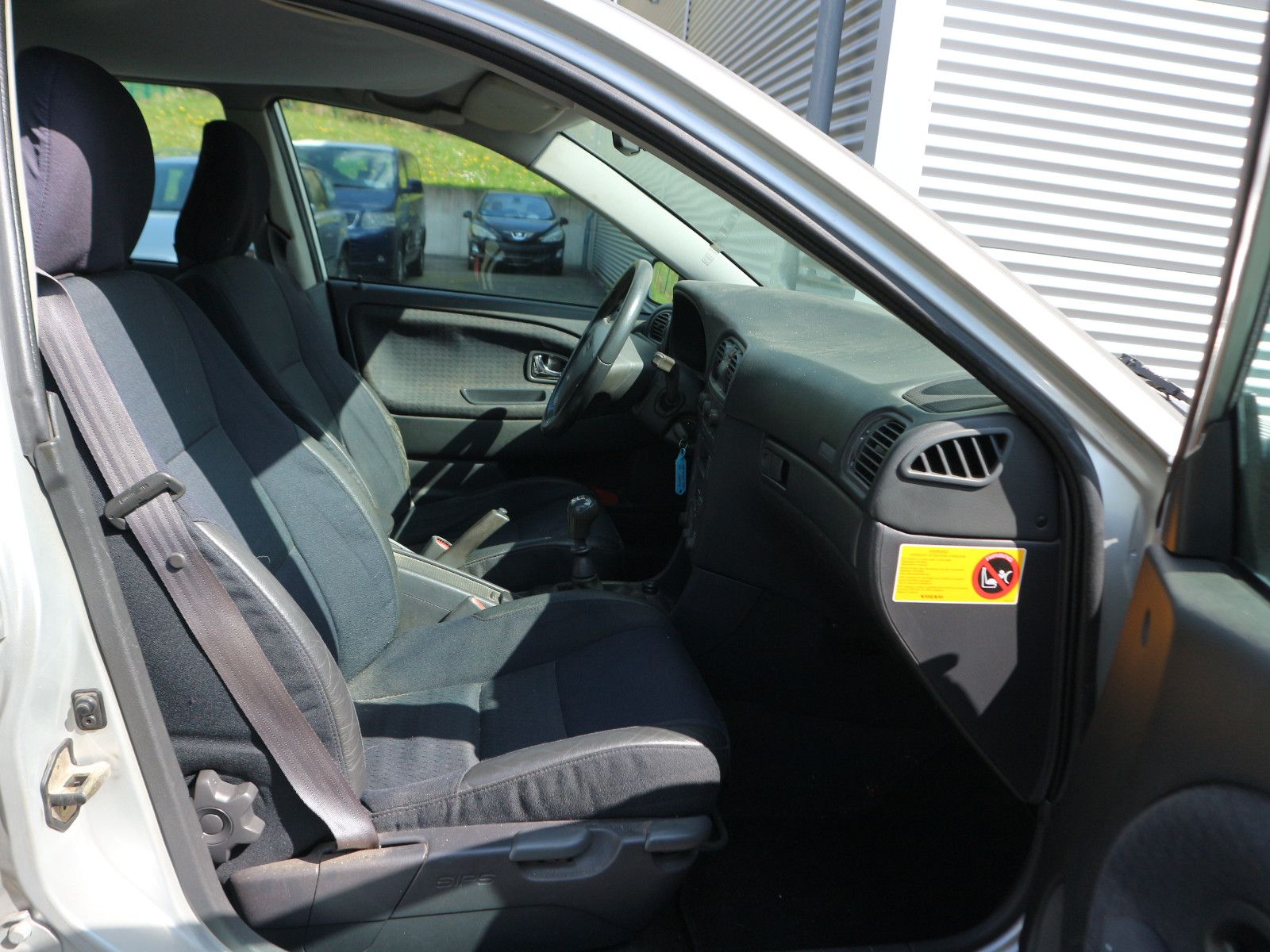 Fahrzeugabbildung Volvo V40 1.6 Klima