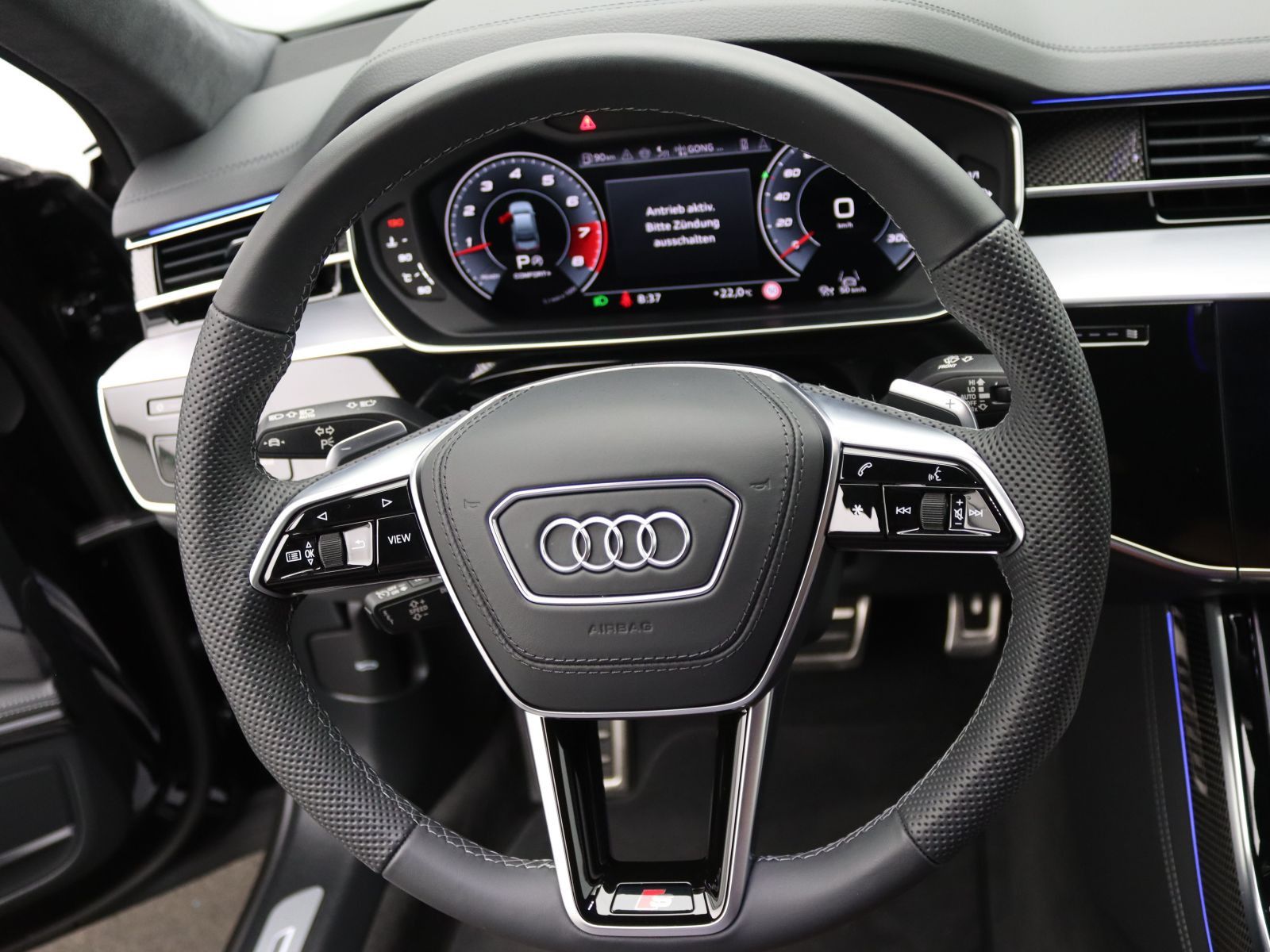 Audi S8 - Bild 14
