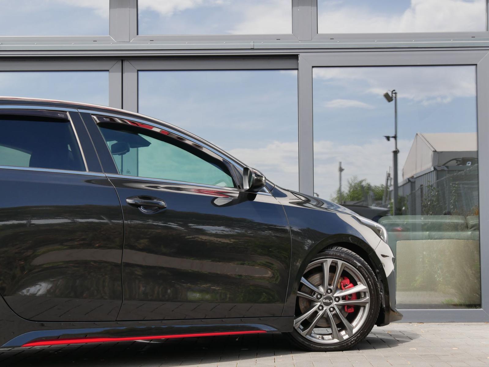 Kia pro_cee'd / ProCeed 1,6 TGDI GPF GT DCT Aut.