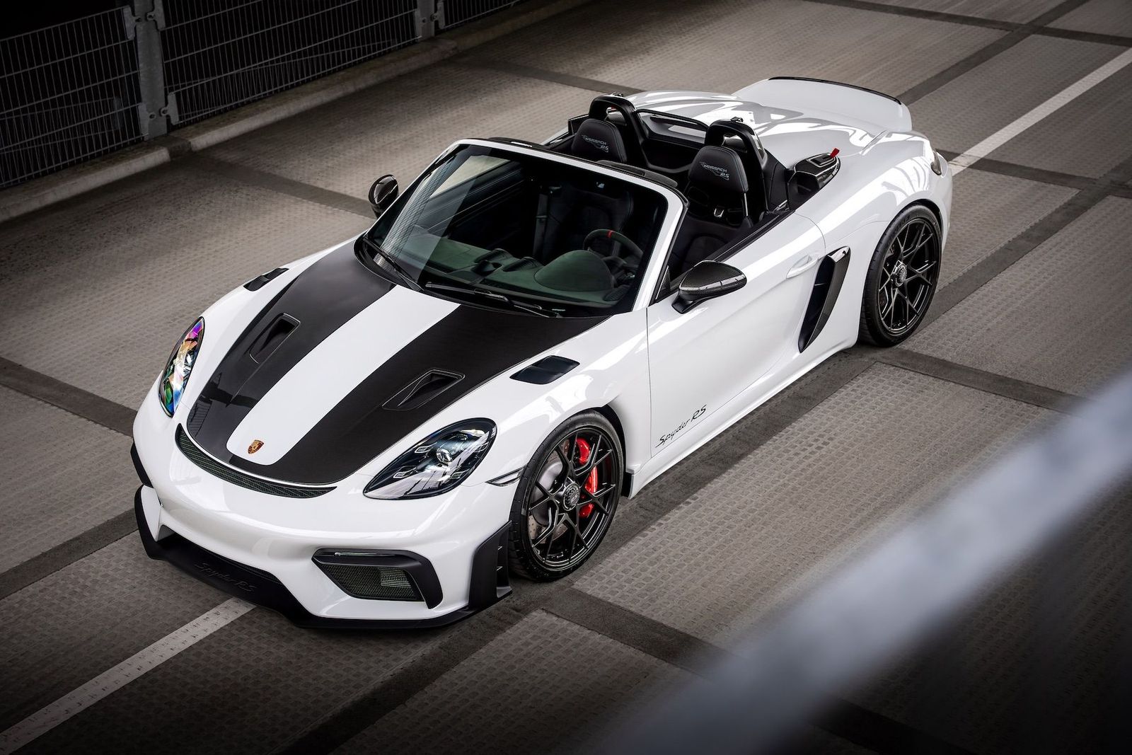 Fahrzeugabbildung Porsche Boxster 718 Spyder RS WEISSACH|KAMERA|LIFT|MWST.