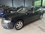 Audi A4 Avant Attraction 2.0*AUTOMATIK*NAVI*KLIMA* - Audi A4 aus 2010