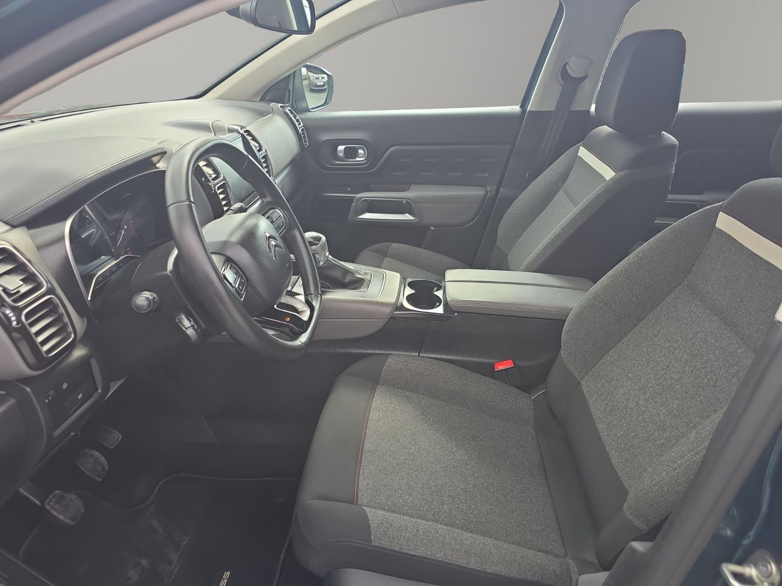 Fahrzeugabbildung Citroën C5 Aircross Live Klima Android Auto Apple CarPla