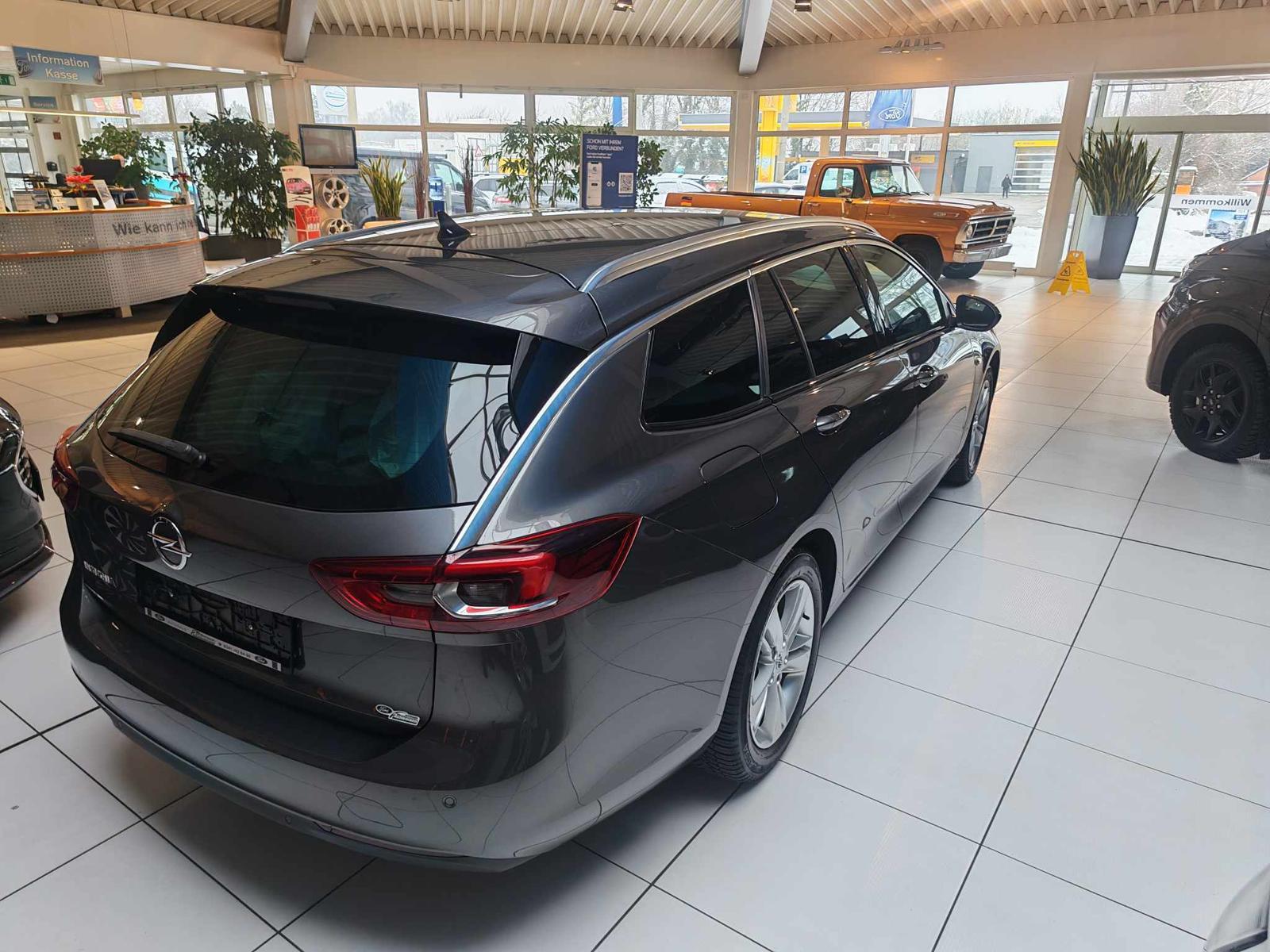 Opel Insignia Sports Tourer AUTOMATIK LED KAMERA NAVi