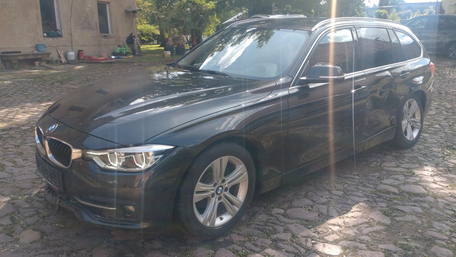 BMW 320 3er Touring 320 i Sport Line