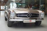 Mercedes-Benz 230 SL "Pagode" - Spitzen-Restauration! - Mercedes-Benz 230 mit Benzin-Antrieb: Cabrio