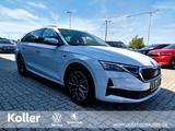 Skoda Octavia 2.0 TDI DSG Tour Pano MatrixLED eHK HUD - Skoda Octavia: Kombi