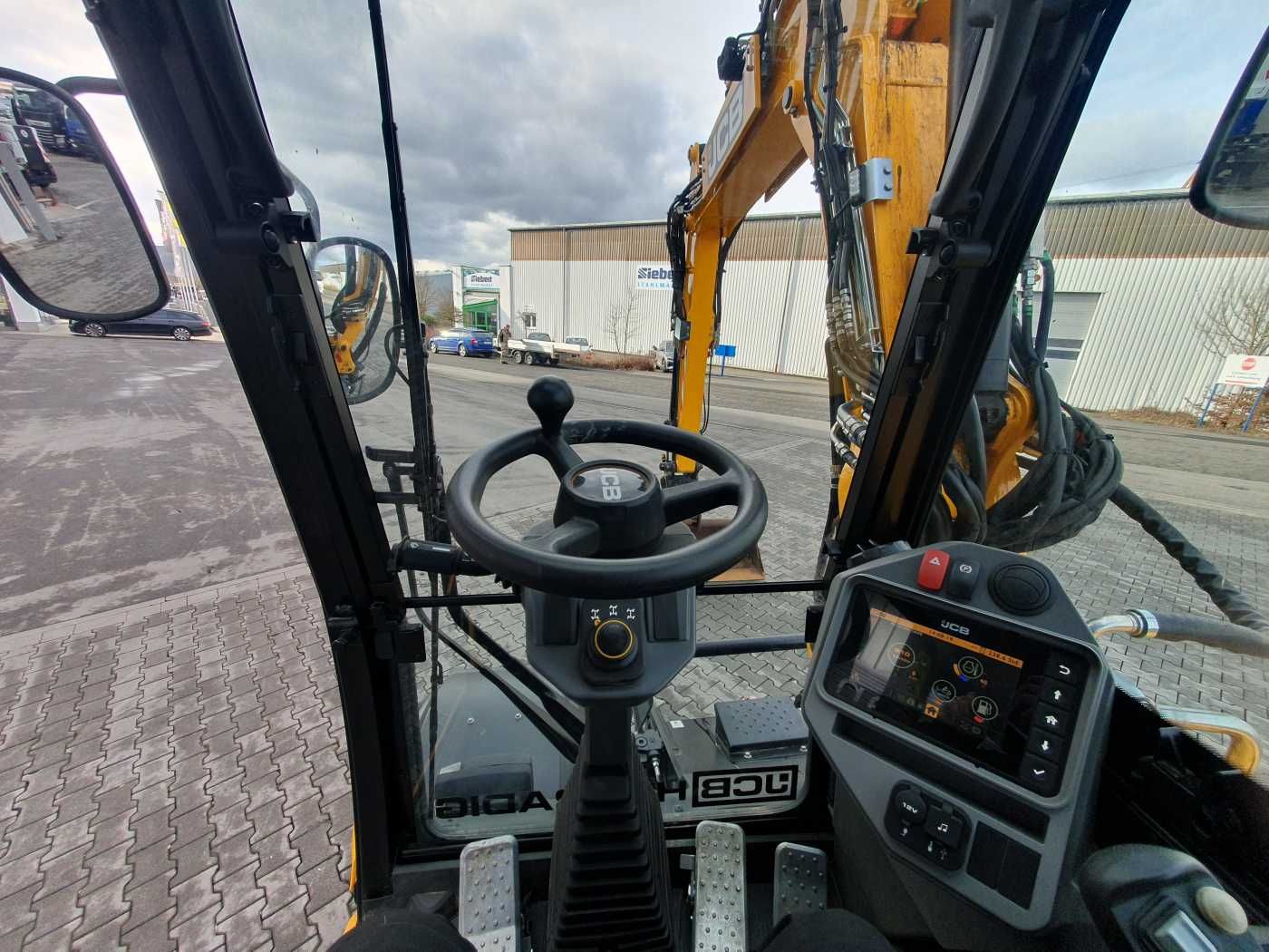 Fahrzeugabbildung JCB Hydradig HD 110WT / 2022 / nur 239h! / Powertilt