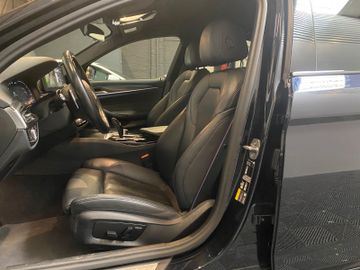 BMW 530 - 12