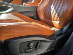 Fahrzeugabbildung F-Pace Portfolio AWD 20d
