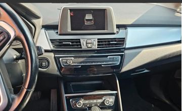 BMW 220 Gran Tourer - 10