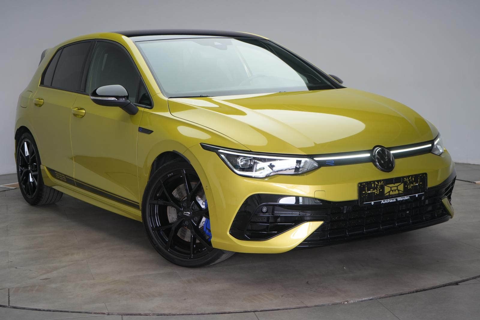 Volkswagen Golf R Performance 333 limited edition 2.0 TSI 4 foto 1