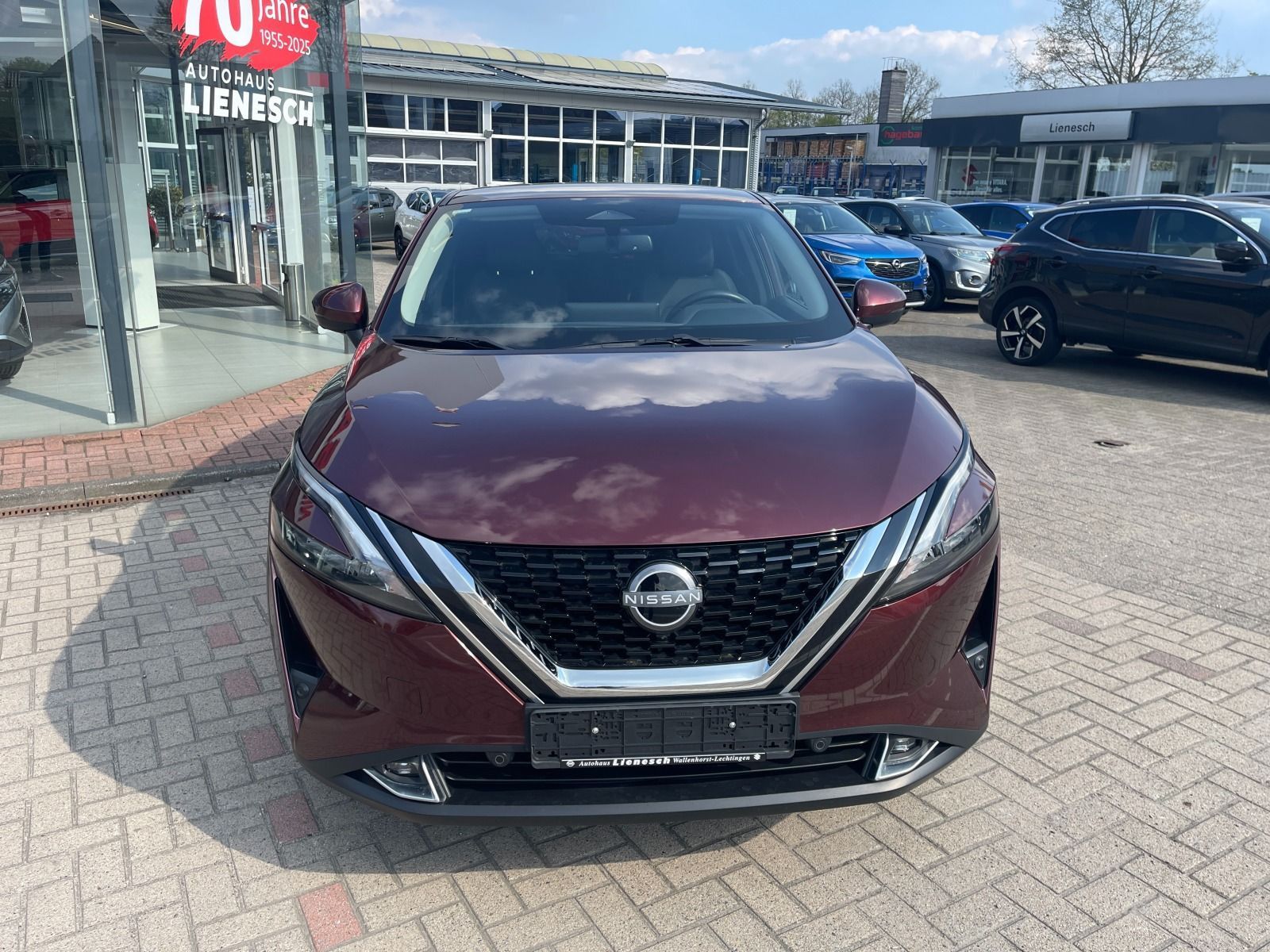 Fahrzeugabbildung Nissan Qashqai 1.3 Mild-Hybrid N-Connecta AHK/Kamera/LE