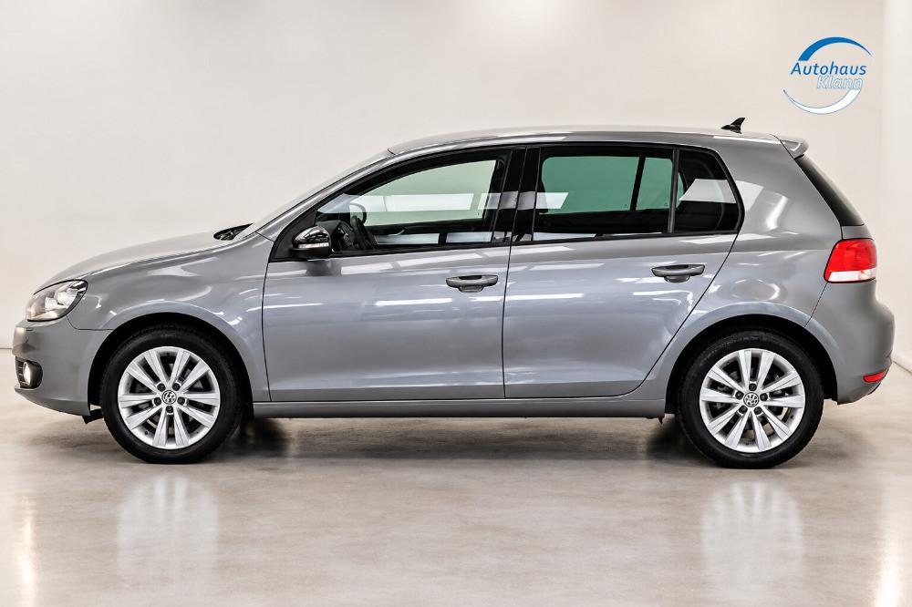 Volkswagen Golf 6 1.2TSI 86PS DSG Style Navi PDC SHZ 1Hand