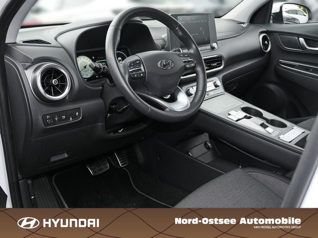 Fahrzeugabbildung Hyundai KONA SELECT ELEKTRO 2WD SHZ LHZ KLIMA KAMERA