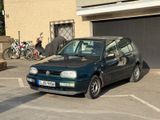 Volkswagen Golf 1.6 /5-Türig/Wenig KM/KEIN-TÜV - Volkswagen Golf: Grün, Schiebedach