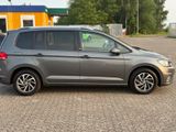 Volkswagen Touran Sound Behindertengerecht - VW Touran Gebrauchtwagen in Rostock