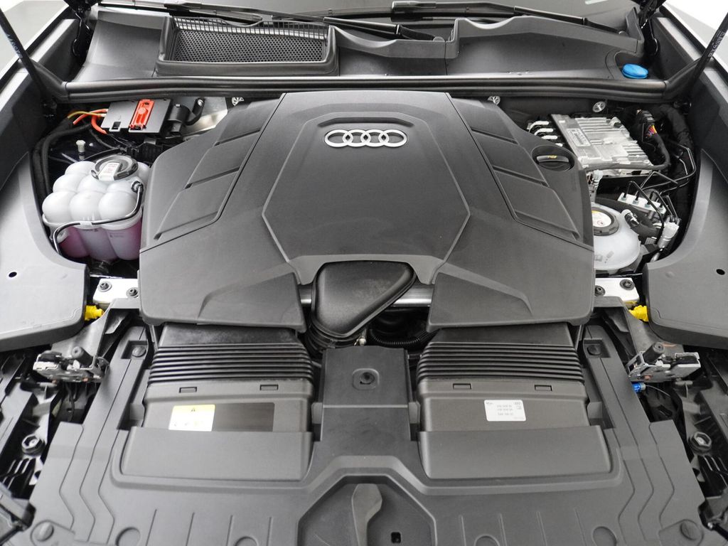 Audi Q8 60 TFSI e quattro Pro Line S Competition AHK