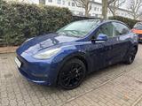 Tesla MODEL Y LONG RANGE DUAL AWD|PANORAMA|1.HAND - Tesla Model Y Gebrauchtwagen in Berlin