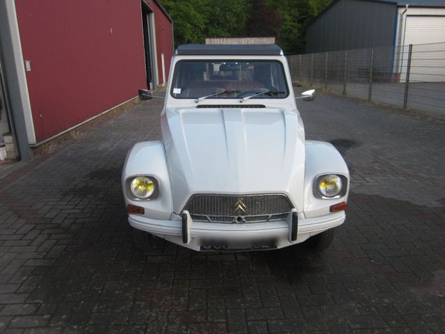 Citroën Citrön Dyane 4