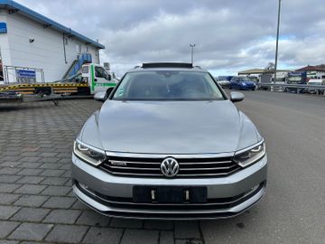 Volkswagen Passat Variant - 1