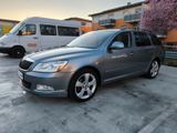 Skoda Octavia Combi Sport Edition/Automatik/Xenon/Temp - Skoda Octavia mit Benzin-Antrieb: Kombi, Combi Sport Edition