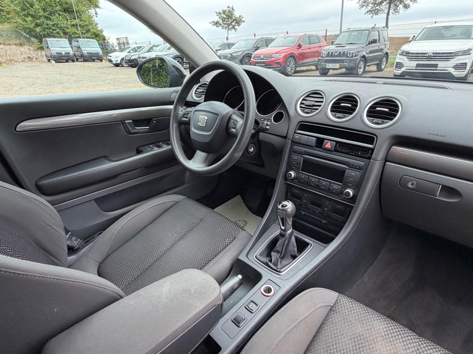 Seat Exeo 2012 — photo 15