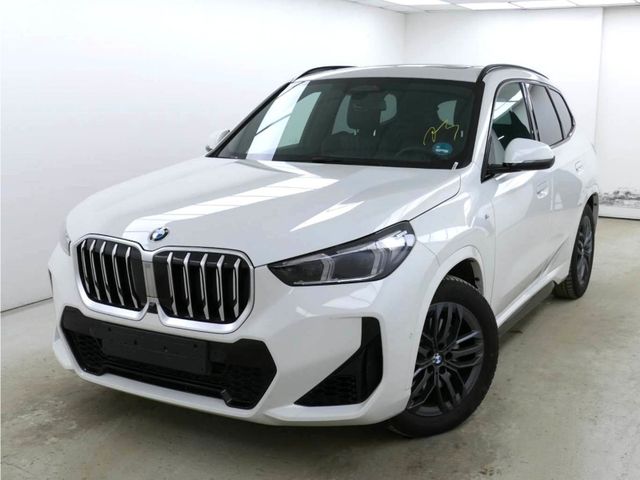 BMW X1 20i sDrive M Sport Pano ACC AHK DrivingProf