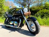 Triumph America, Bonneville Classic Bobber wie Neu - CHOPPER AME