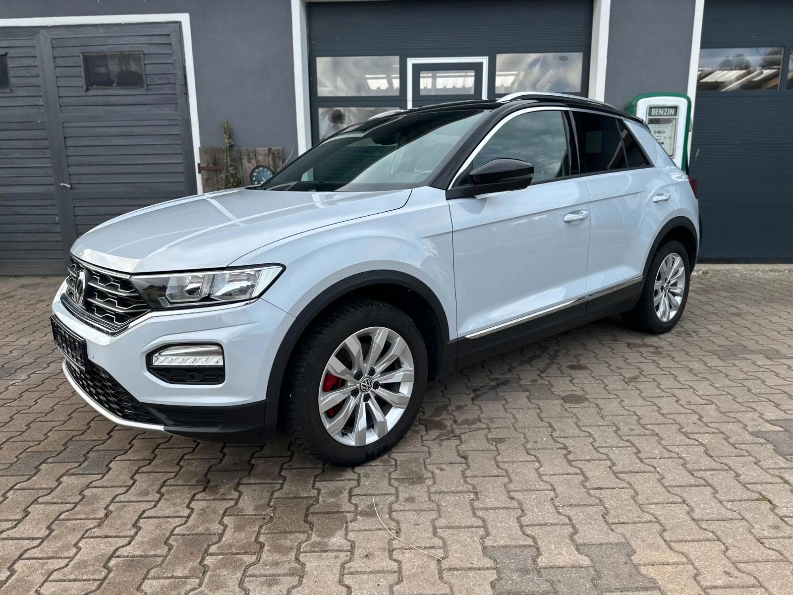 Volkswagen T-Roc Sport Standh. AHK BlindSpot ACC LrHz FAP