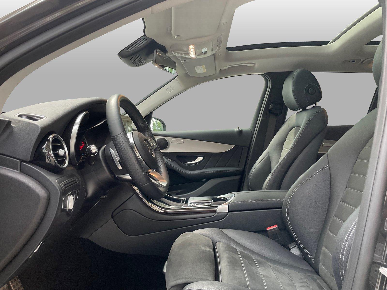 Mercedes-Benz GLC 300 de 4M AMG
