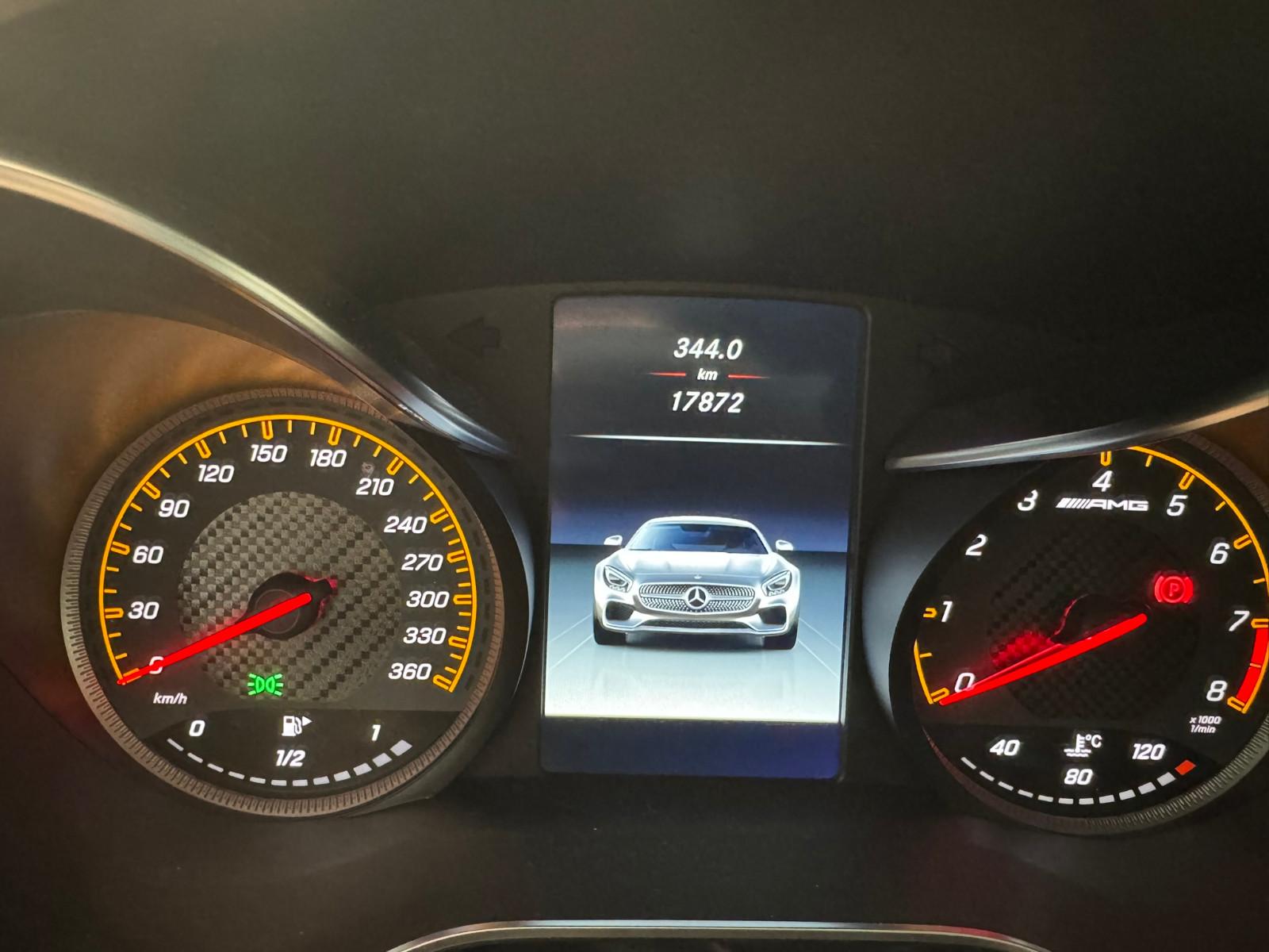 Mercedes-Benz  AMG Dynamic + / Aero-Paket / Performance-Sitze