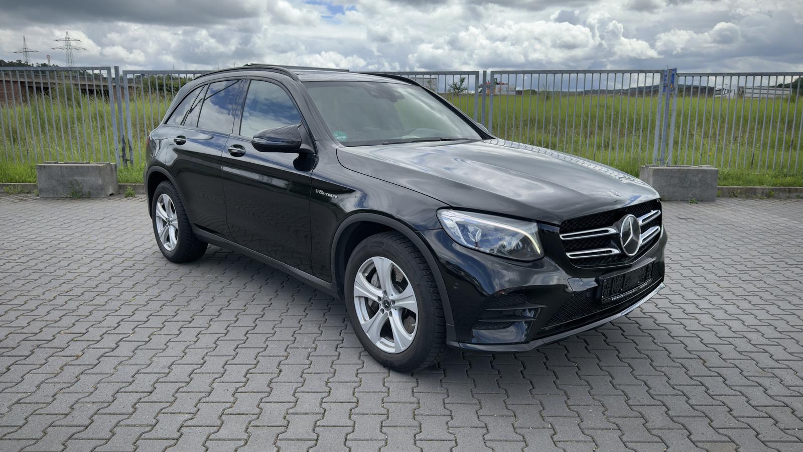 Mercedes-Benz GLC 350 d 4Matic AMG Burm./HUD/Navi/Kamera/Pano/