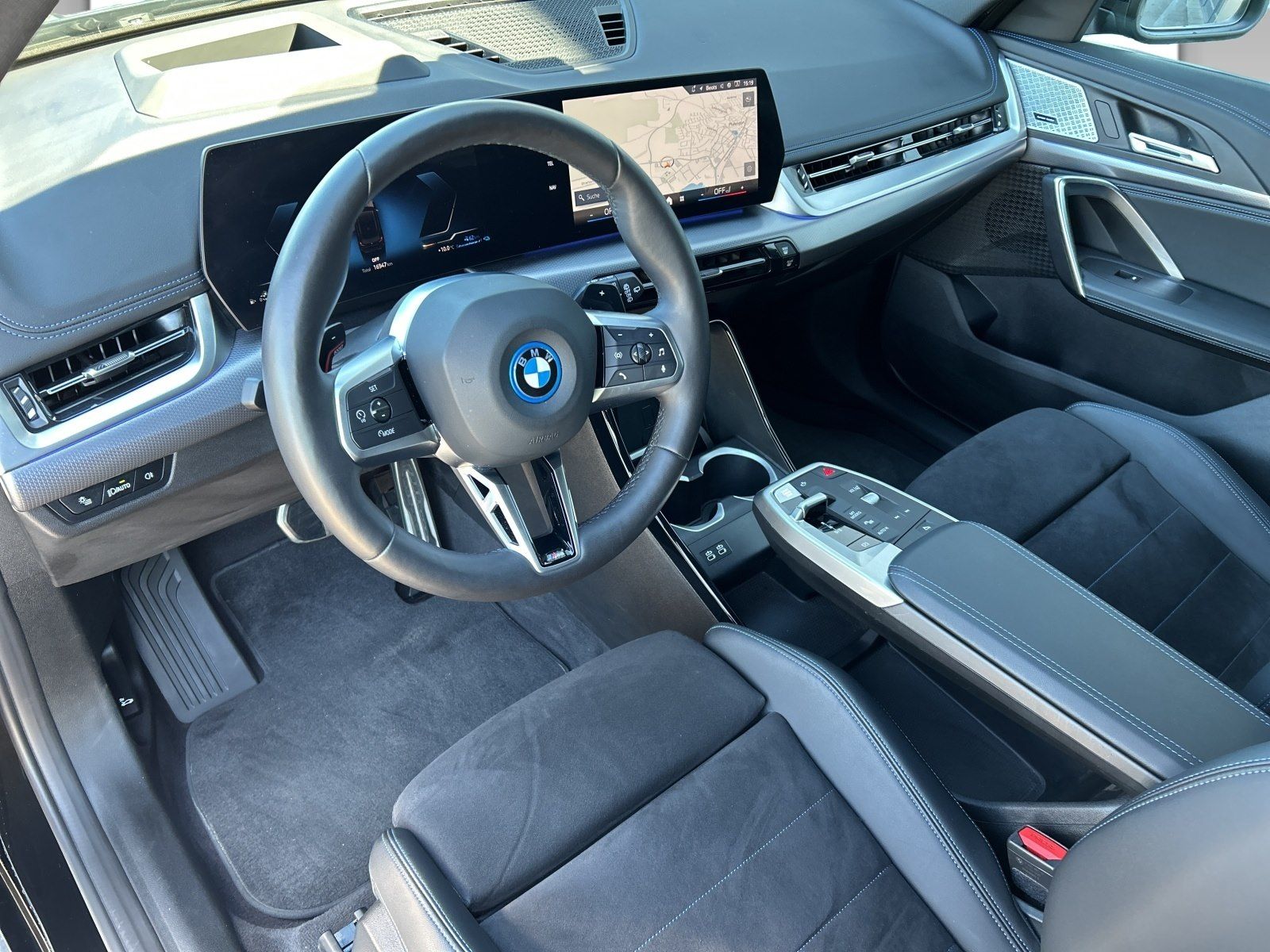 BMW X1 xDrive30e M Sport AHK Pano Ad. LED DA + PA+ H foto 9