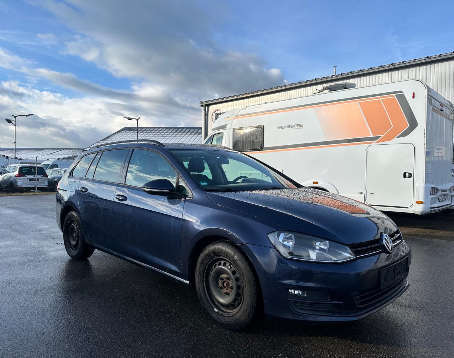 Volkswagen Golf VII Variant 1.6 TDI *NAVI*SITZHEIZ*PDC*