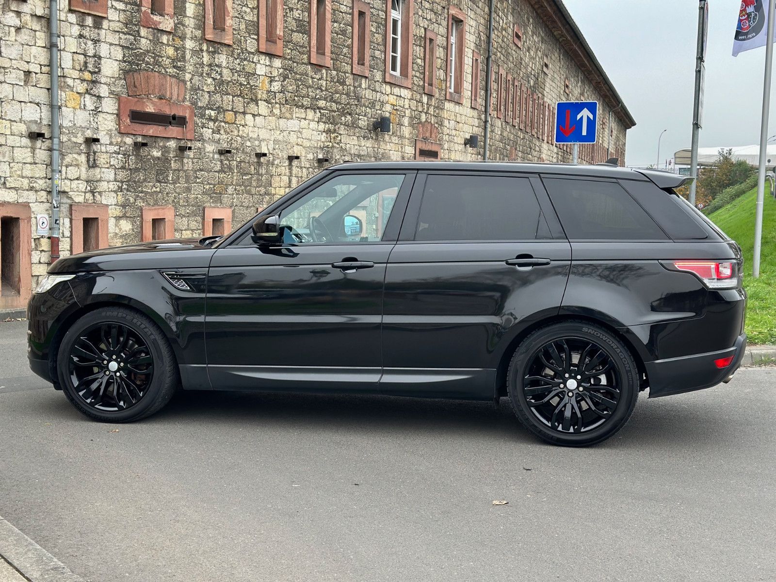 Fahrzeugabbildung Land Rover RANGE ROVER SPORT HSE*21´LM+KAMERA*