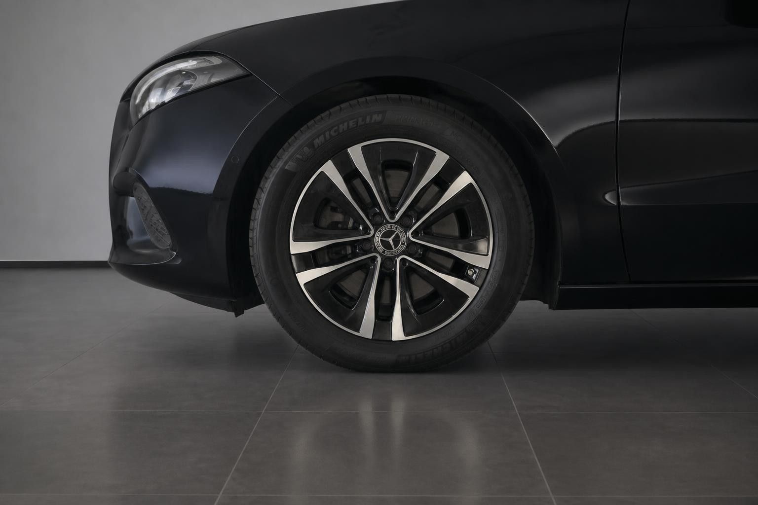 Mercedes-Benz A 250e AppleCarplay 1.Hand Schiebedach foto 4
