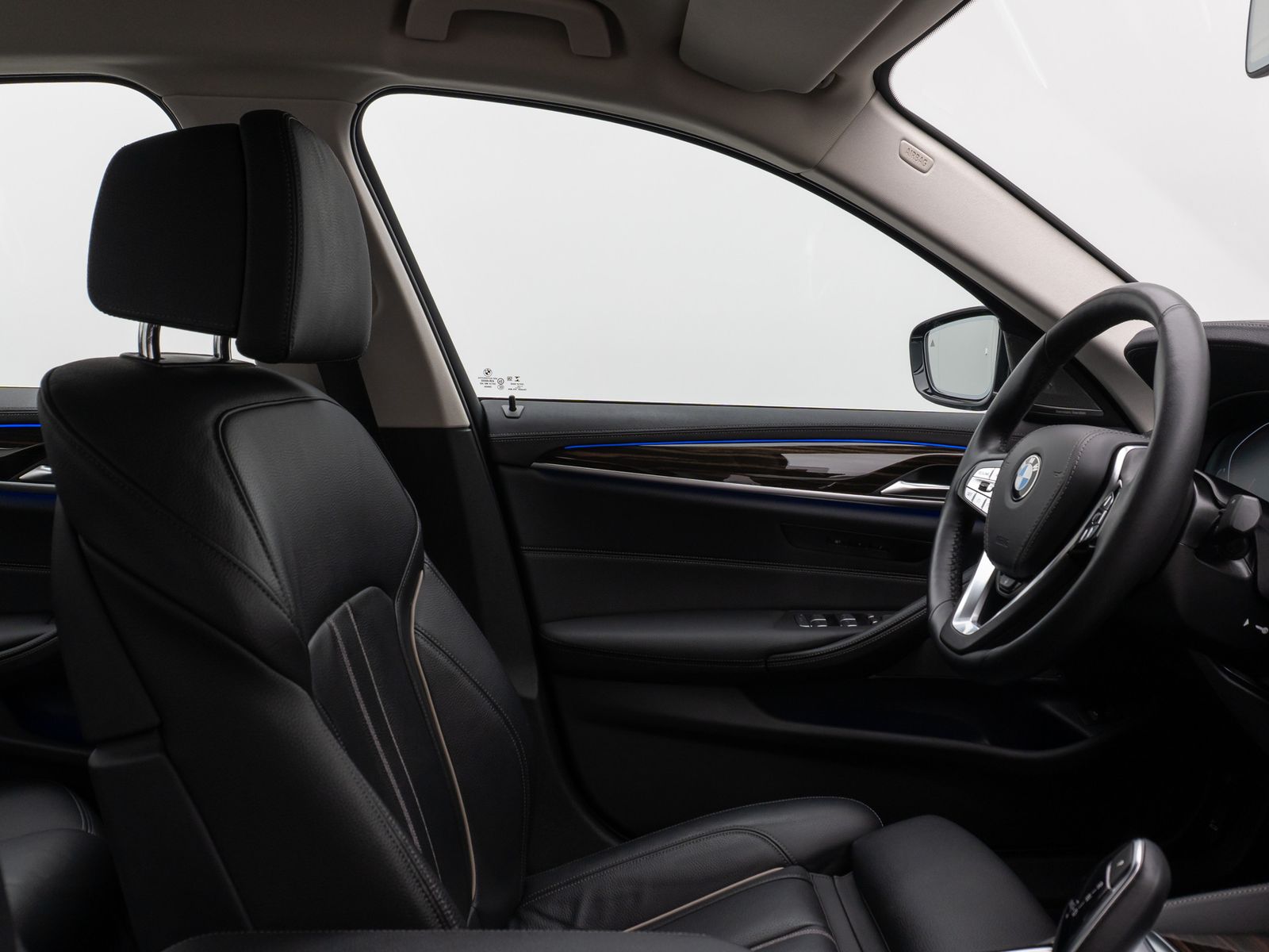 Fahrzeugabbildung BMW 540i xD LuxuryLine Kamera Laser HUD H/K Komfort