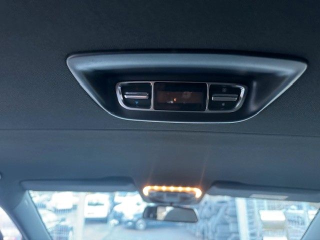 Fahrzeugabbildung Mercedes-Benz V 220d Extralang Assistenten KAMERA Tempomat