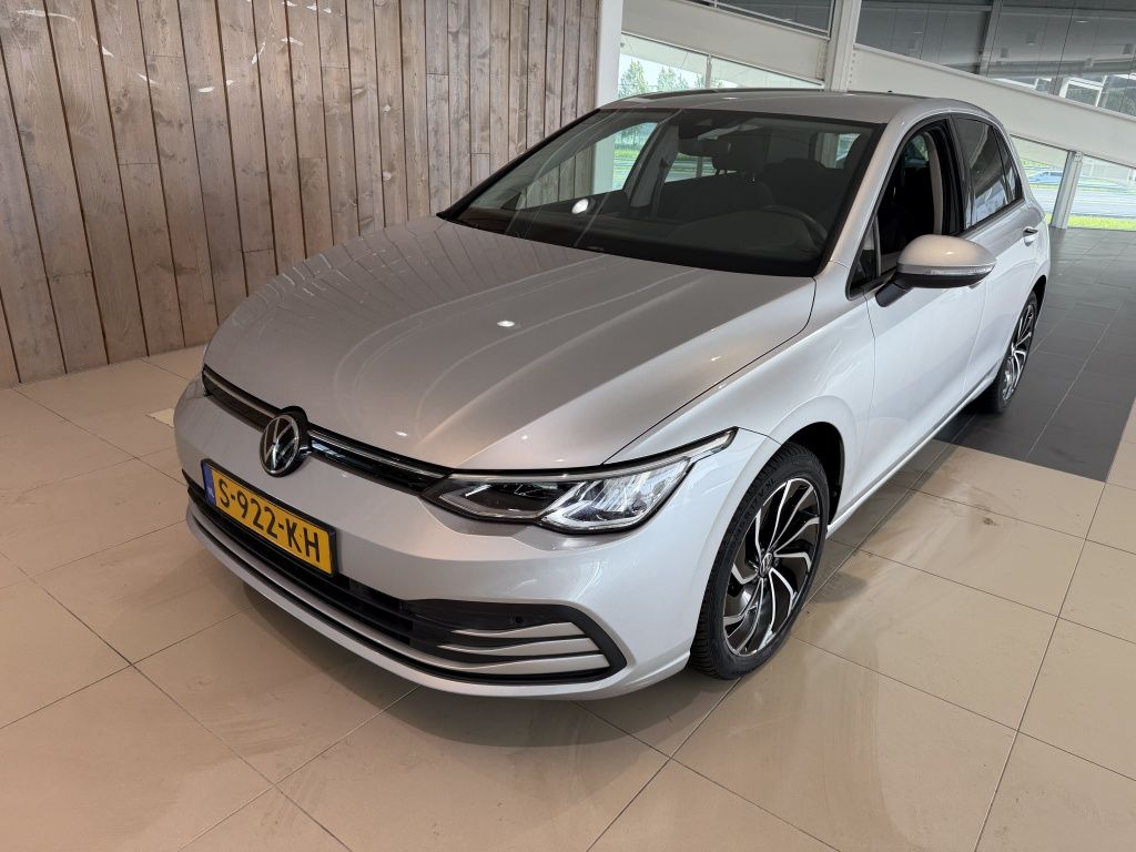 Volkswagen Golf 1.0 TSI Life