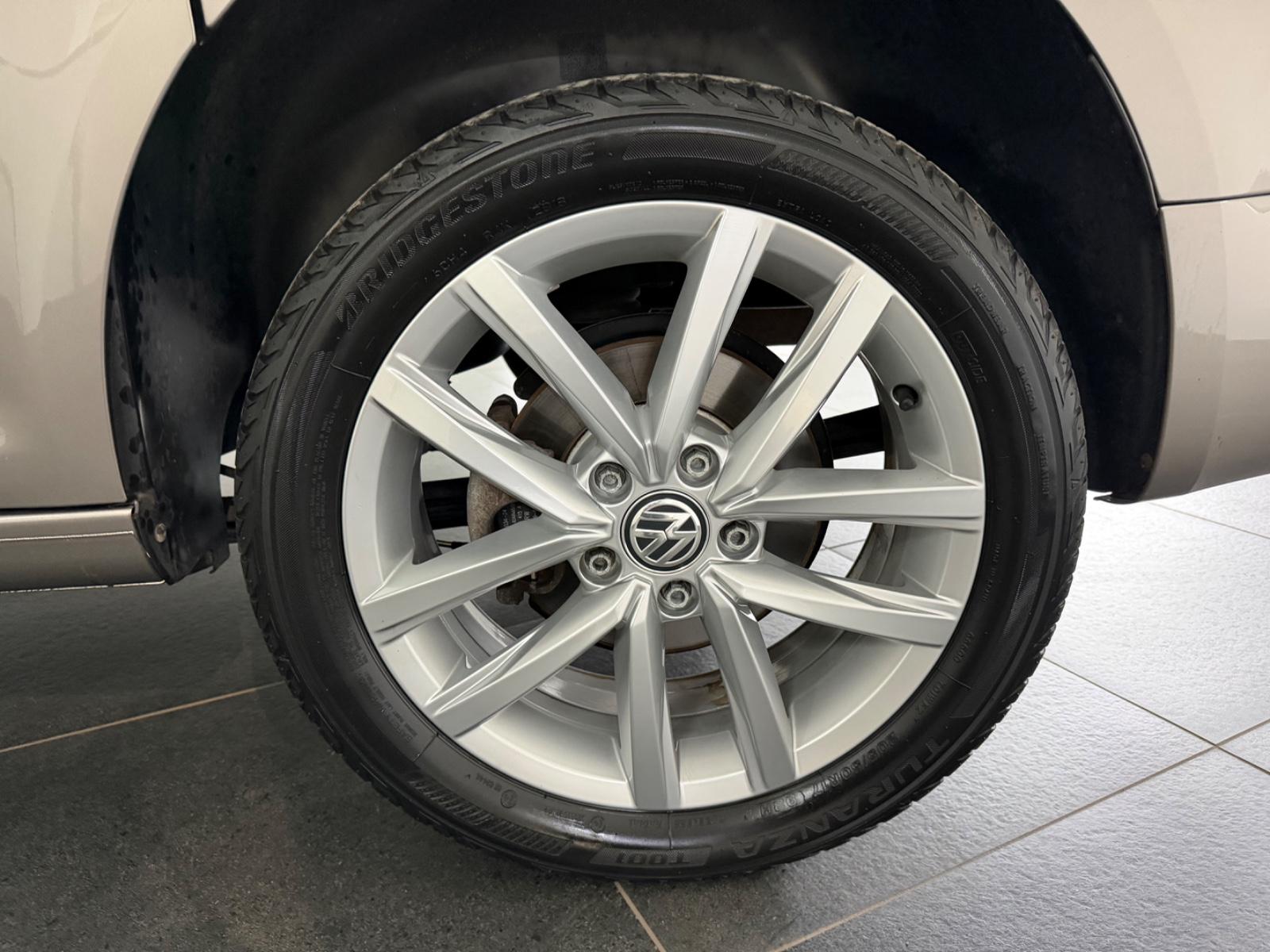 Volkswagen Caddy  Highline/ACC/Kamera/Navi/Bi-Xenon/1.H