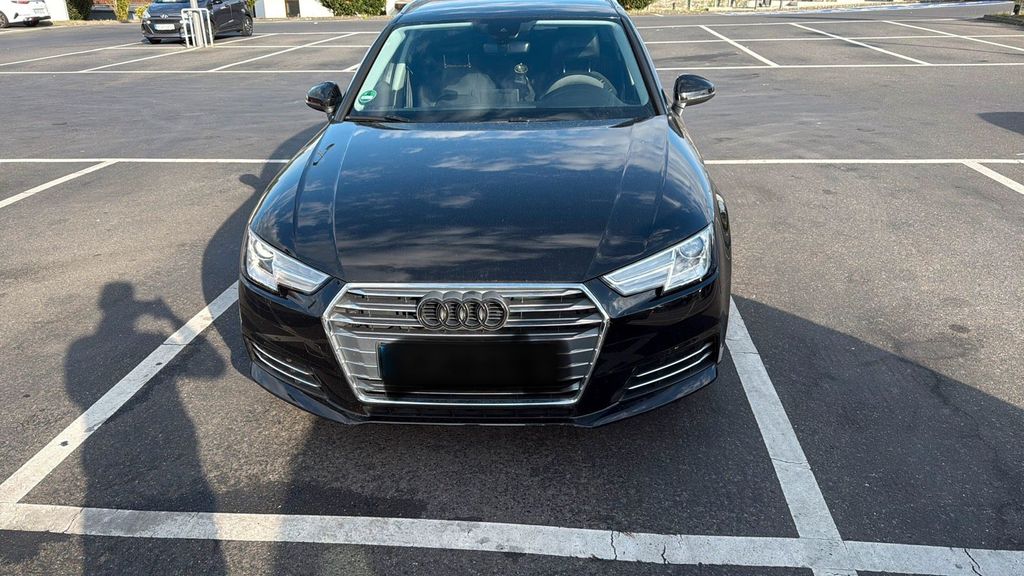 Image of Audi A4